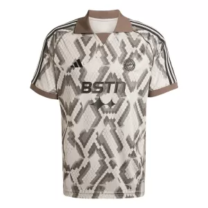 Maglia Bayern Monaco x BSTN 2024/25 (Speciell) Maglia Bayern Monaco x BSTN 2024/25 (Speciell)