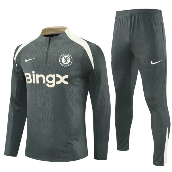 Chelsea Tuta felpata da allenamento 2025/26 Grigio Chelsea Tuta felpata da allenamento 2025/26 Grigio