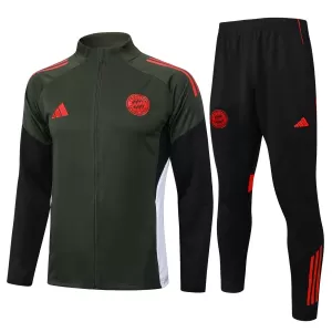 FC Bayern Monaco Tuta felpata da allenamento 2025/26 Verde FC Bayern Monaco Tuta felpata da allenamento 2025/26 Verde