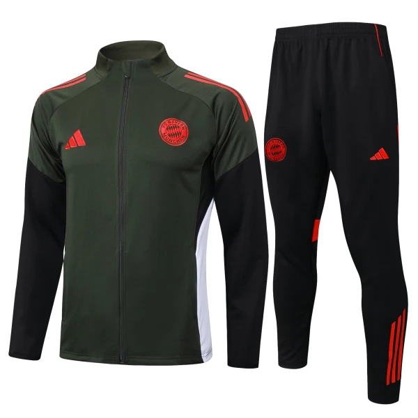 FC Bayern Monaco Tuta felpata da allenamento 2025/26 Verde FC Bayern Monaco Tuta felpata da allenamento 2025/26 Verde