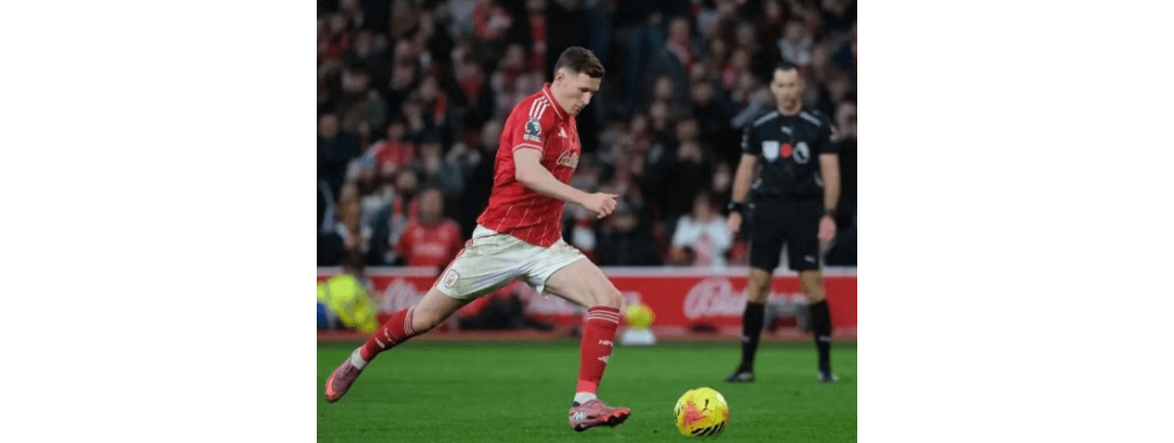 La stella della Premier League Elliott Anderson scatena una guerra di offerte tra i top club La stella della Premier League Elliott Anderson scatena una guerra di offerte tra i top club