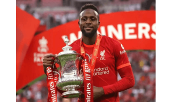 Missione compiuta! Divock Origi, 31 anni, annuncia il ritiro